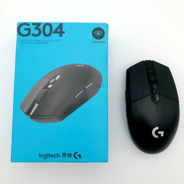 Logitech G304 LightSpeed Wireless Gaming Mouse - Image 2